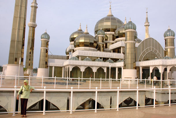 The Crystal Mosque, unfortunately not made of crystal, is the theme park’s highlight.